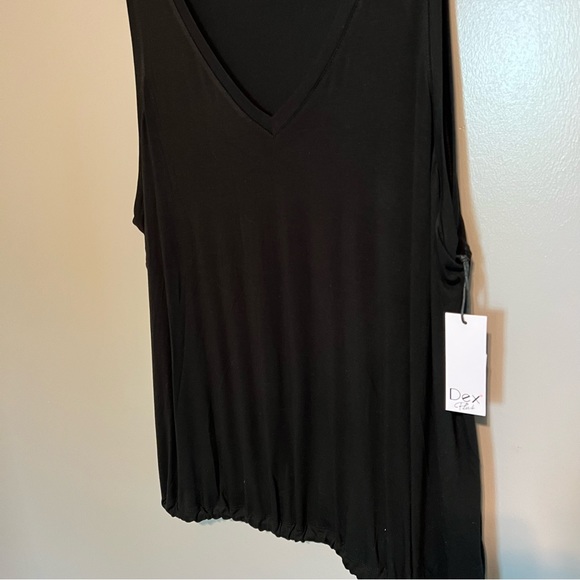 Dex Cinch Tank Top - Picture 4 of 9